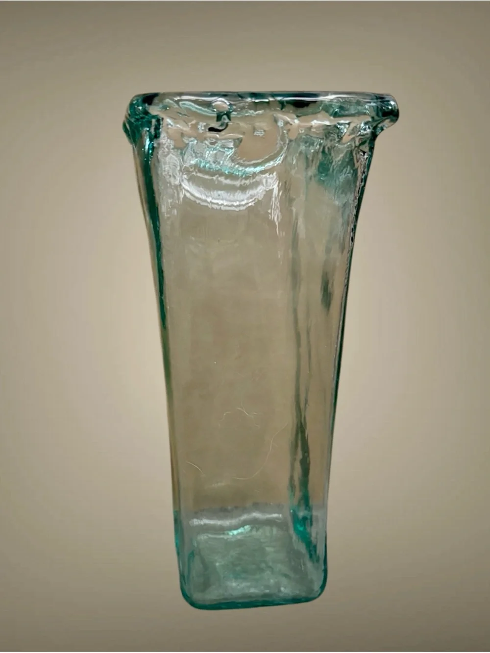 Vidrios San Miguel Studio 100% Recycled Glass Iceburg 9.5 Inch - Blown Glass